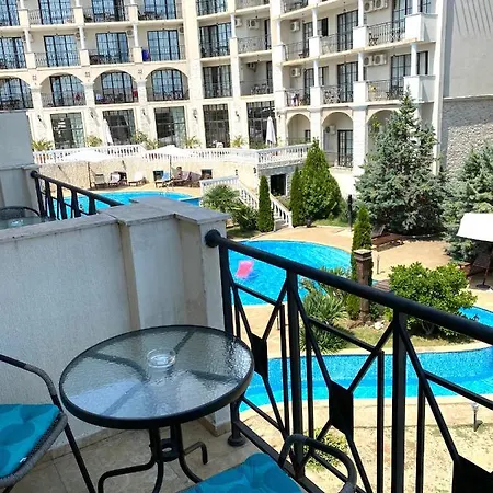 Cross In The Cliff Hotel Apt 707&708 And Apt 709&710 מלון 4*